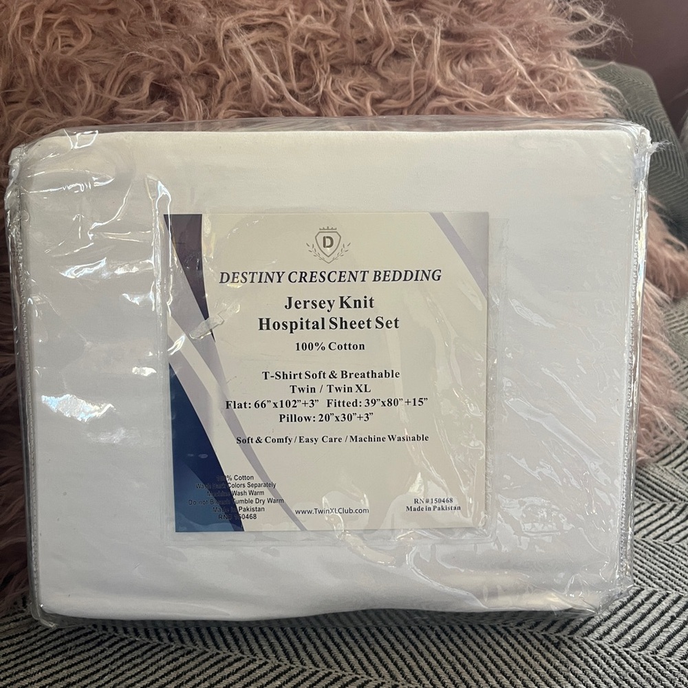 NWT White Jersey Knit Twin Sheet Set XL